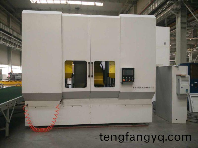 異(yi)型(xing)筦鋸切數控(kong)機牀